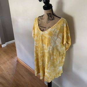 🌼 3/$12 🌼 EUC Sonoma V-neck tee
